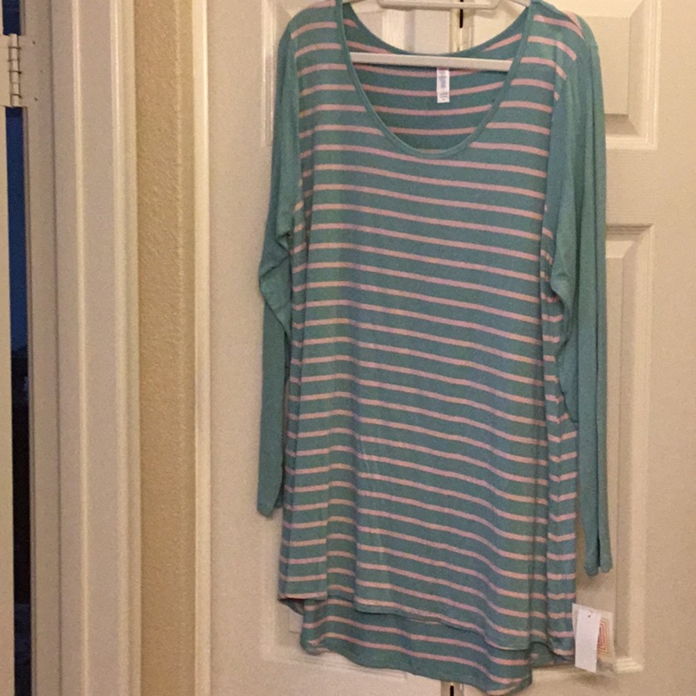 Long sleeve top